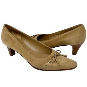 Salvatore Ferragamo Suede Leather Pumps Heels Tan Brown Womens 8.5